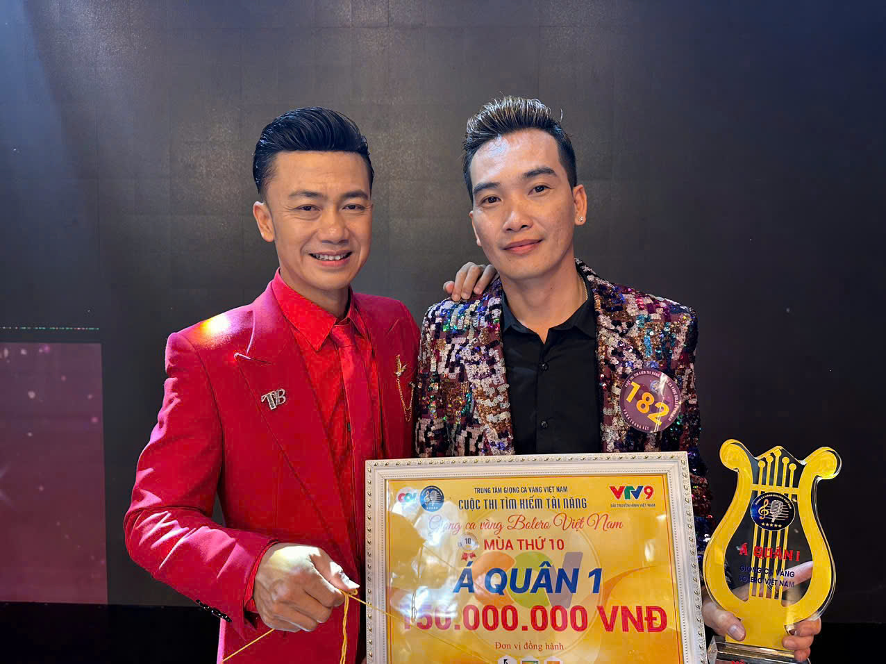 Trần Văn Sự giành Á Quân 1 Giọng ca vàng Bolero Việt Nam 2025
