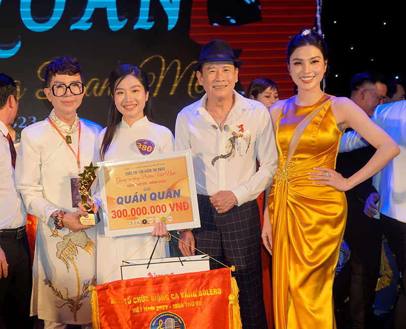 My Phôn – Nữ sinh nhạc viện giành Quán Quân Giọng ca Vàng mùa 7