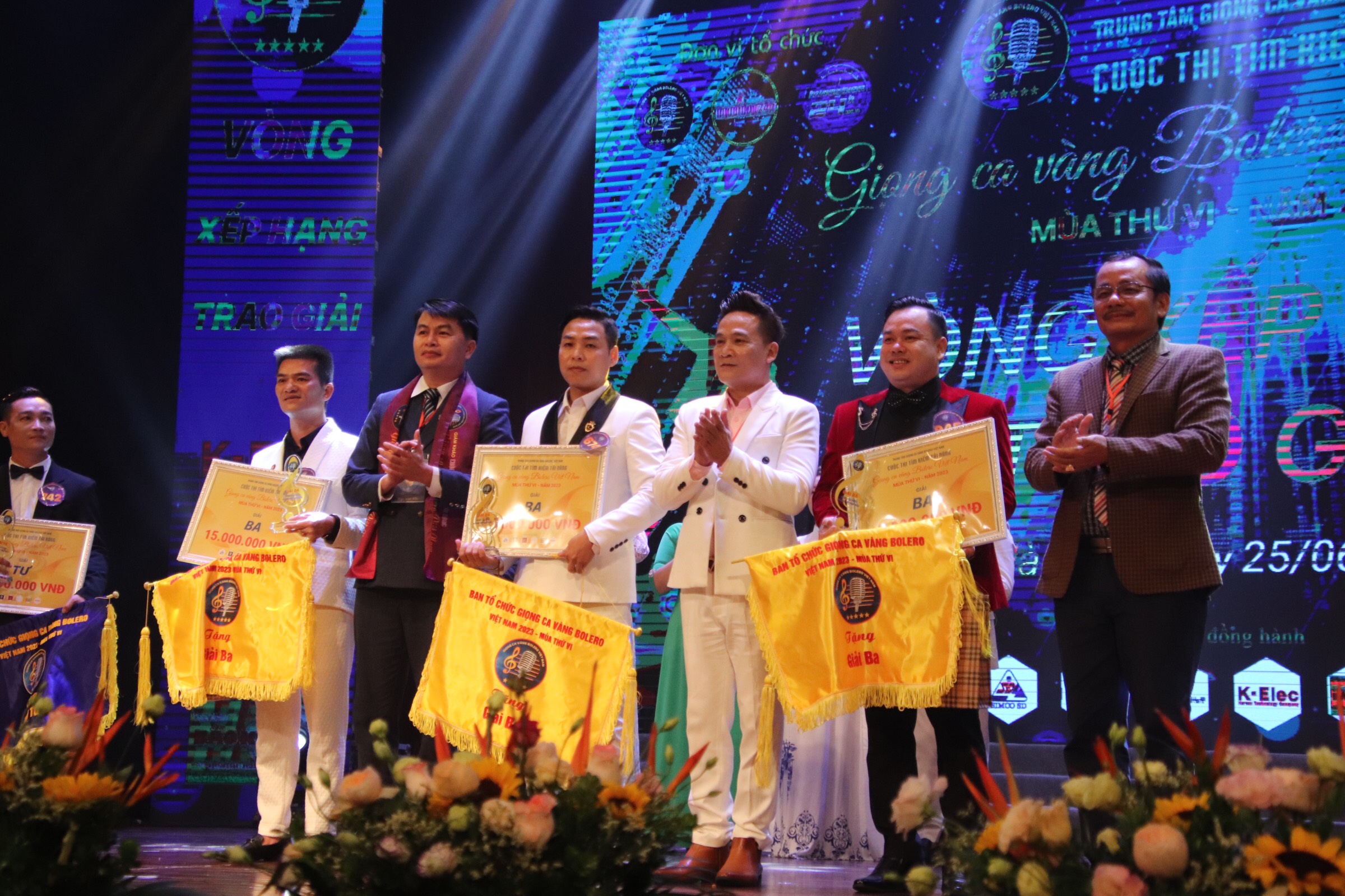Danh tính ba giải Ba giọng ca Vàng Bolero Việt Nam mùa 6