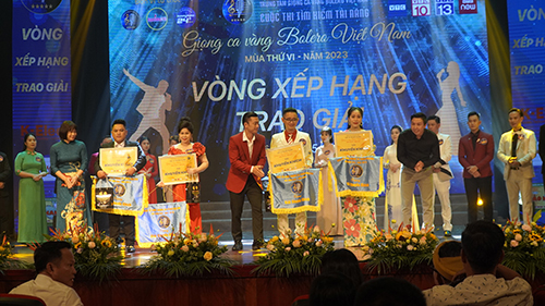 Top 4 giải Khuyến Khích Cuộc thi Giọng ca vàng Bolero mùa VI gọi tên ai?