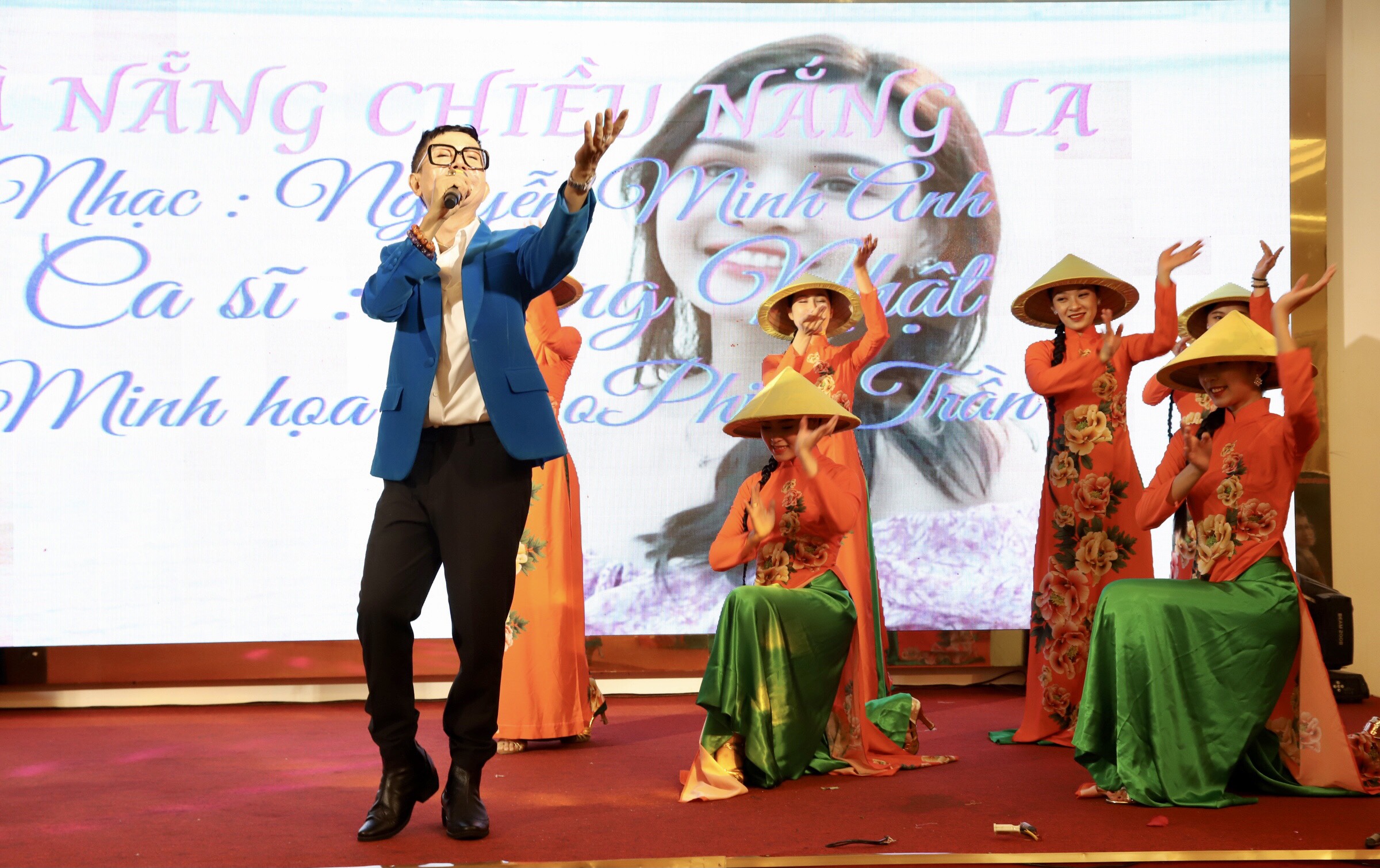 Long Nhật chờ đợi hơn 30 năm mới dám làm điều này