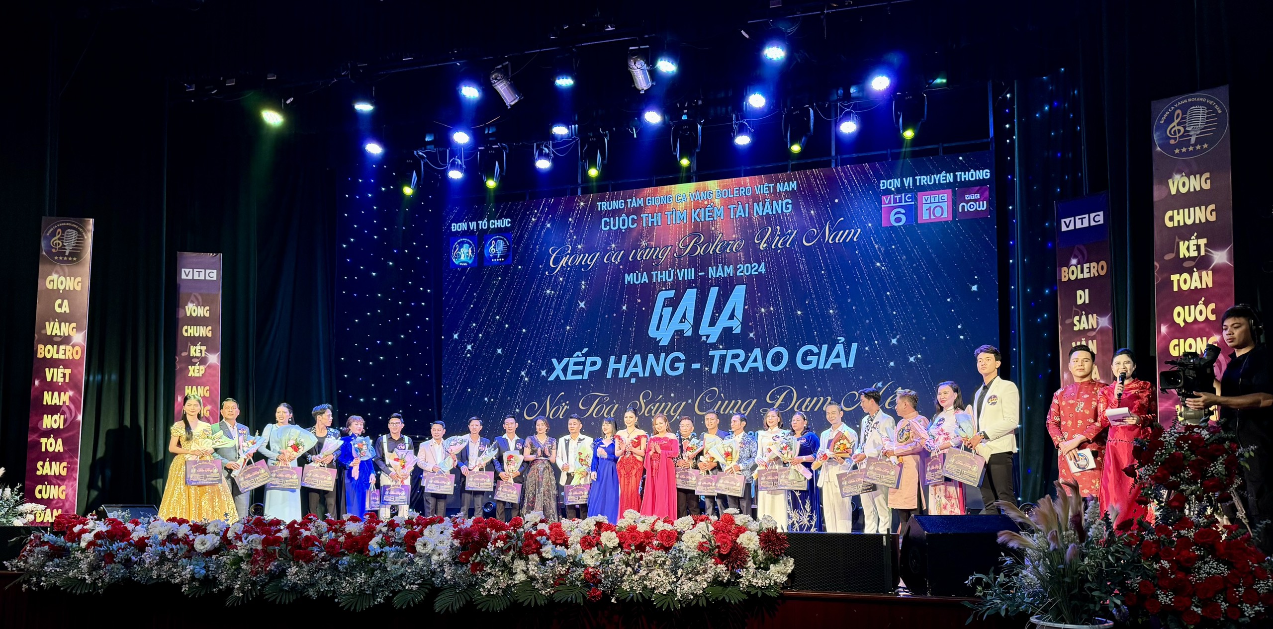 Lộ diện Quán Quân Giọng ca Vàng mùa 8