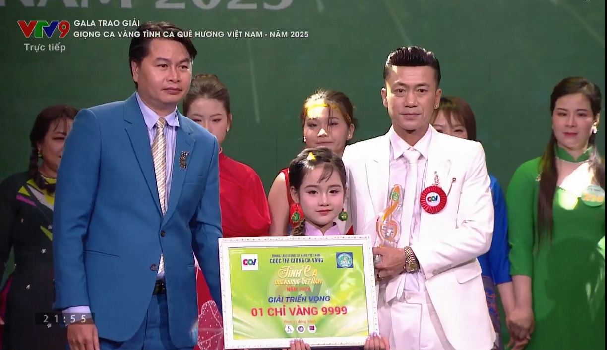 Hà My giành giải Giọng ca Triển vọng Tình ca quê hương Việt Nam