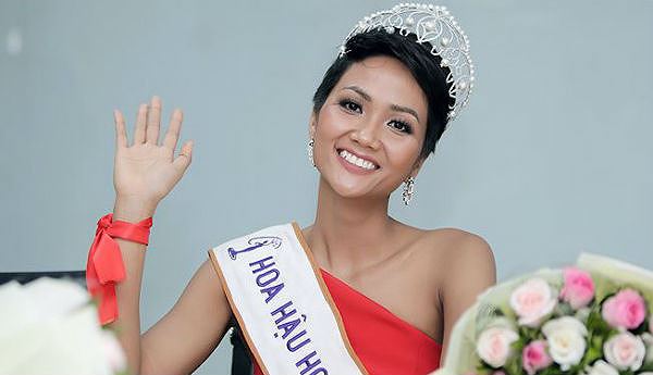 Hoa hậu H’ Hen Niê: Phụ nữ hãy tự vẽ cuộc đời của chính mình!