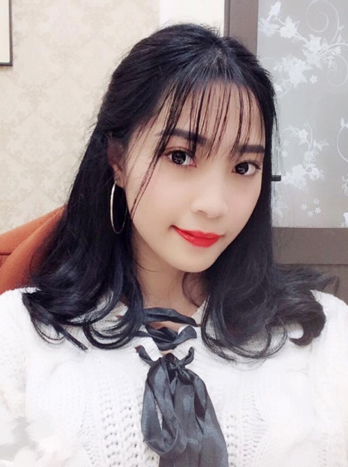 Vẻ đẹp của cô gái đến từ vùng "đất mỏ"