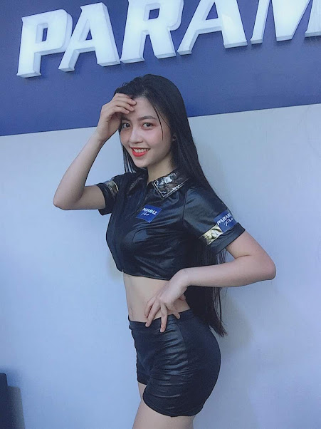 Vòng eo "con kiến" của nữ sinh khi tham gia Người đẹp ảnh Việt Nam 2019